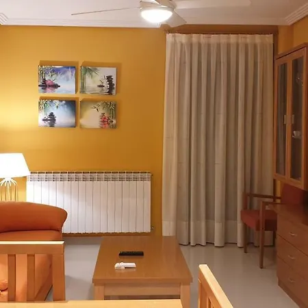 Apartamentos Monte Hernanz Riaza Exterior photo
